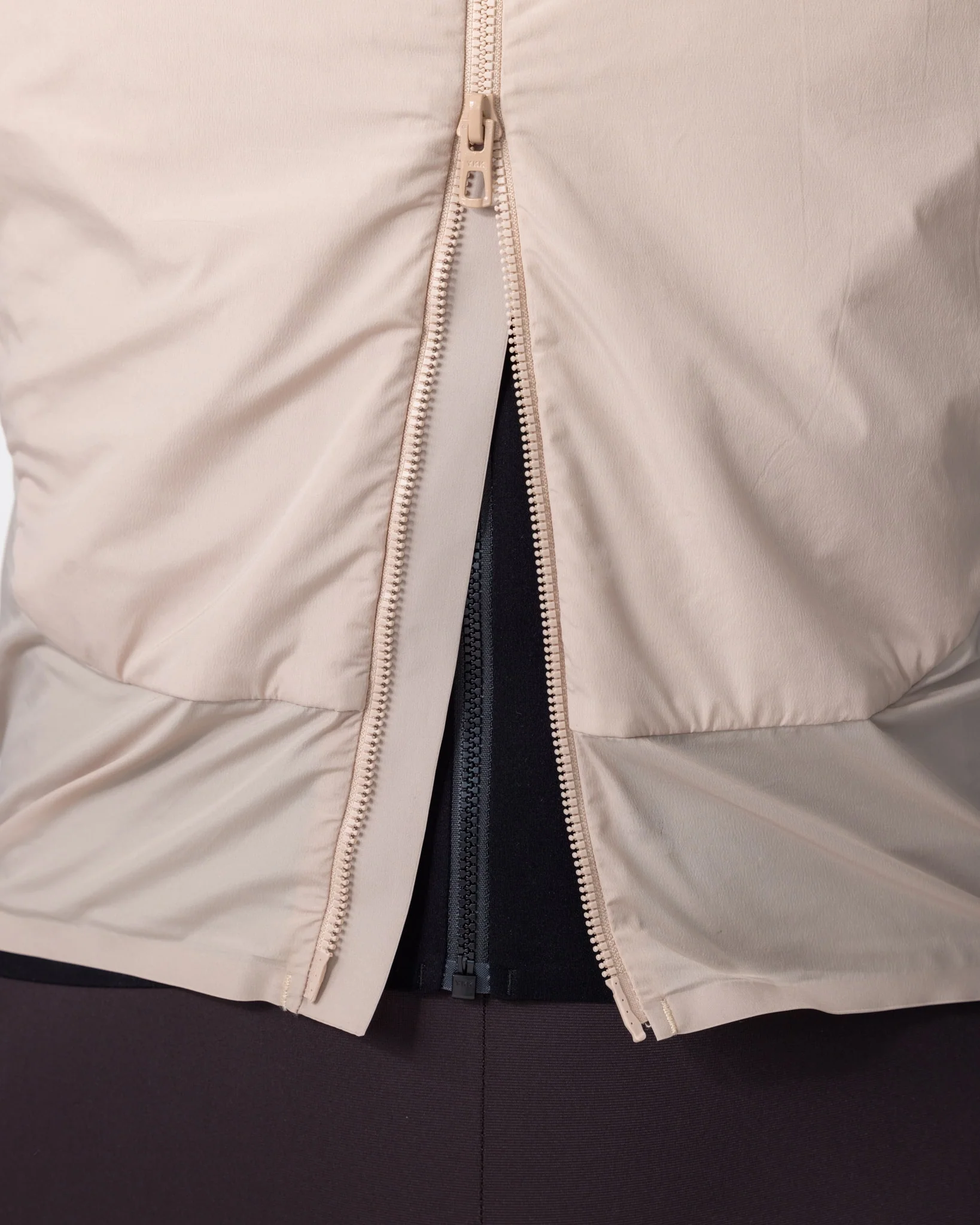 Unisex Chroma Insulated Gilet - Almond Beige - Image 4